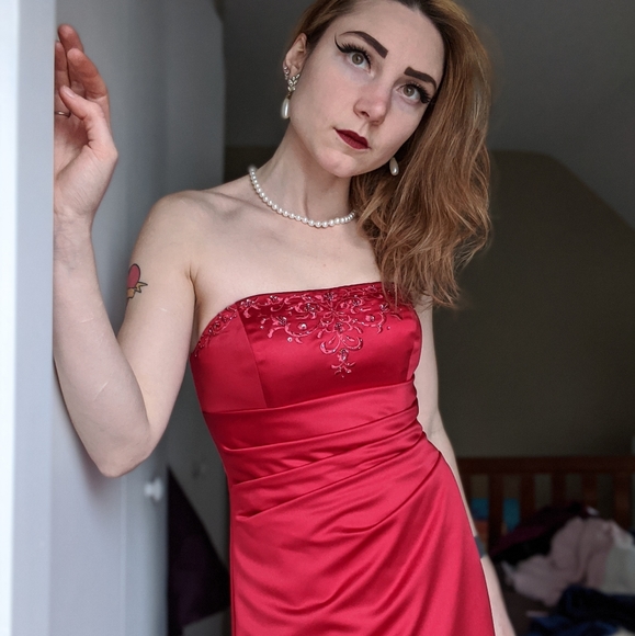 Meet your Posher, Caroline - Picture 15 of 16